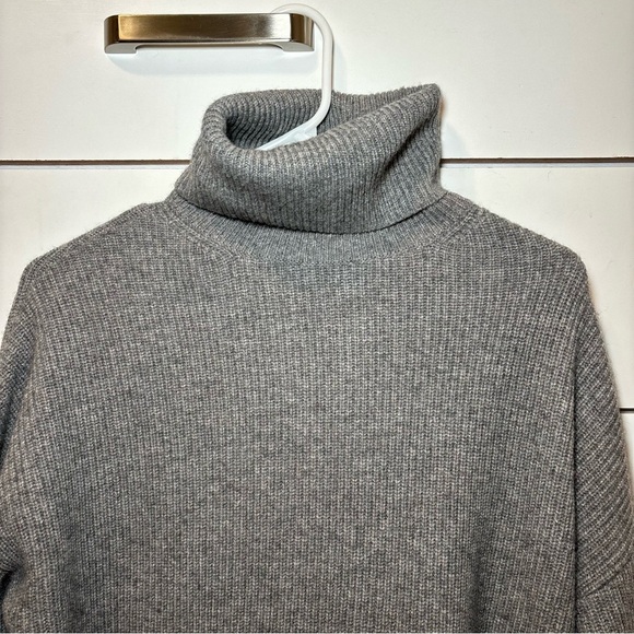 ALC Rory Sweater Charcoal - Picture 6 of 9
